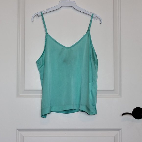 basic top - Picture 2 of 4